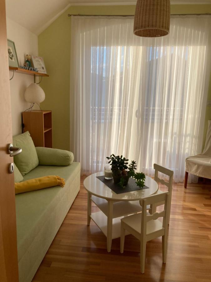 Natasha'S Garden House Apartment Dol pri Ljubljani Luaran gambar